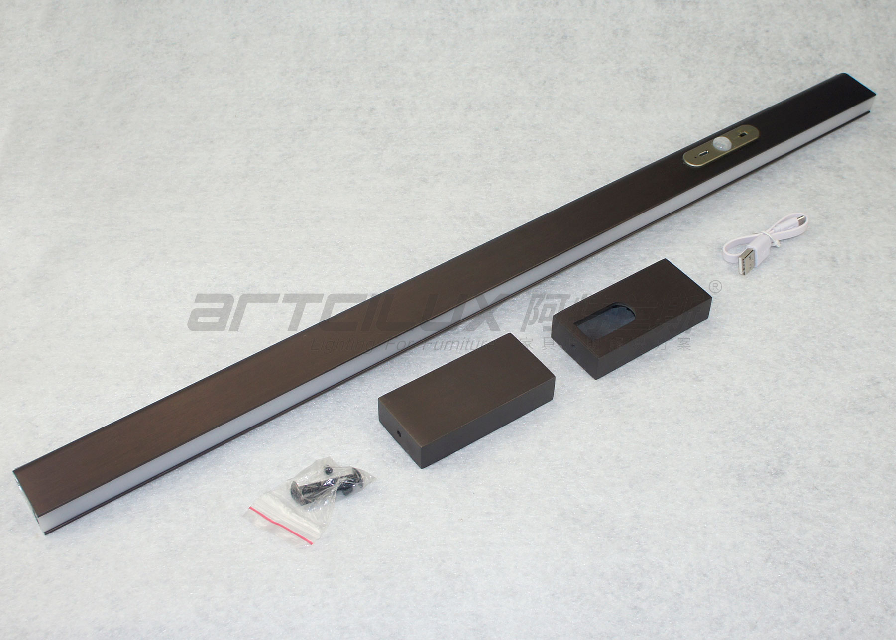 Motion Sensor Hanger Rod with LED Light 30° Beam Angle 400lm Flux A3176
