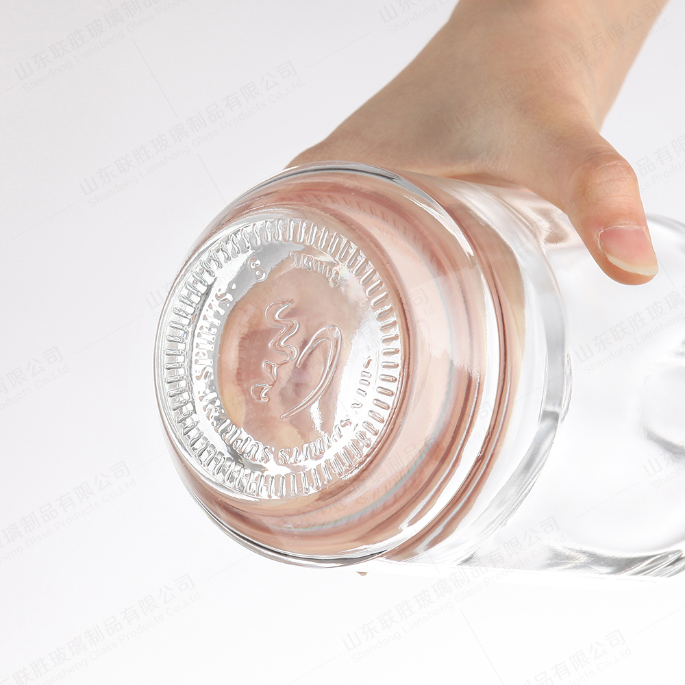 Clear Glass Collar Material 750ml Brandy Gin Rum Tequila Vodka Spirits Bottle with Lid