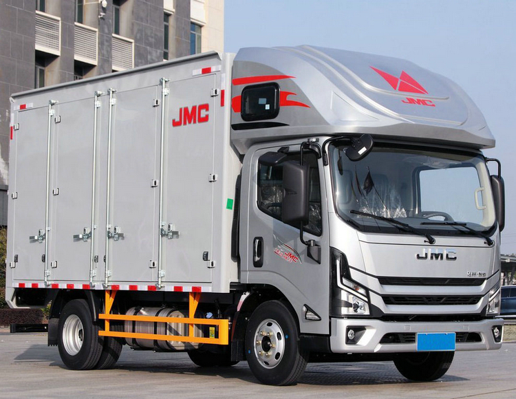 Low Price Good Quality Single Row Cabin 2.5Tons JMC Van Body Truck For Sales
