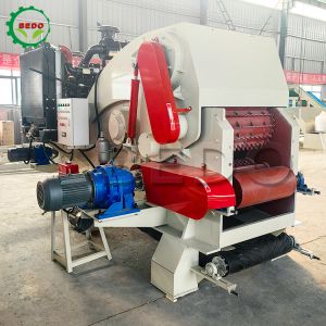  Hydraulic Motor Feed Conveyor Power Wood Chipper Machine with CE Certificate and Diesel Engine Power Source Manufactures