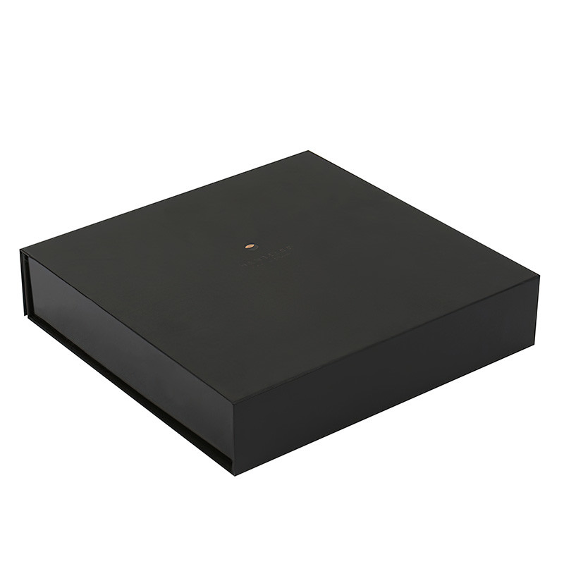 Customized Logo Printing Cardboard Food Grade Sushi Takeaway Box Packaging Magnetic Closure
