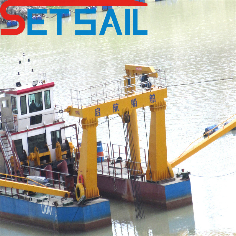 China Cutter Suction Dredger with Hydraulic Head
