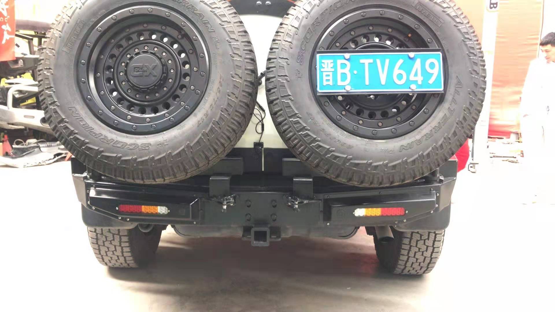 OEM Accepted Front Bumper for Toyota FJ Cruiser with Winch Bull Bar and Tire Carrier