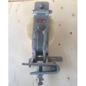 Three Purpose Stringing Cable Pulling Pulley Block 20KN Skyward Crossarm Mounted