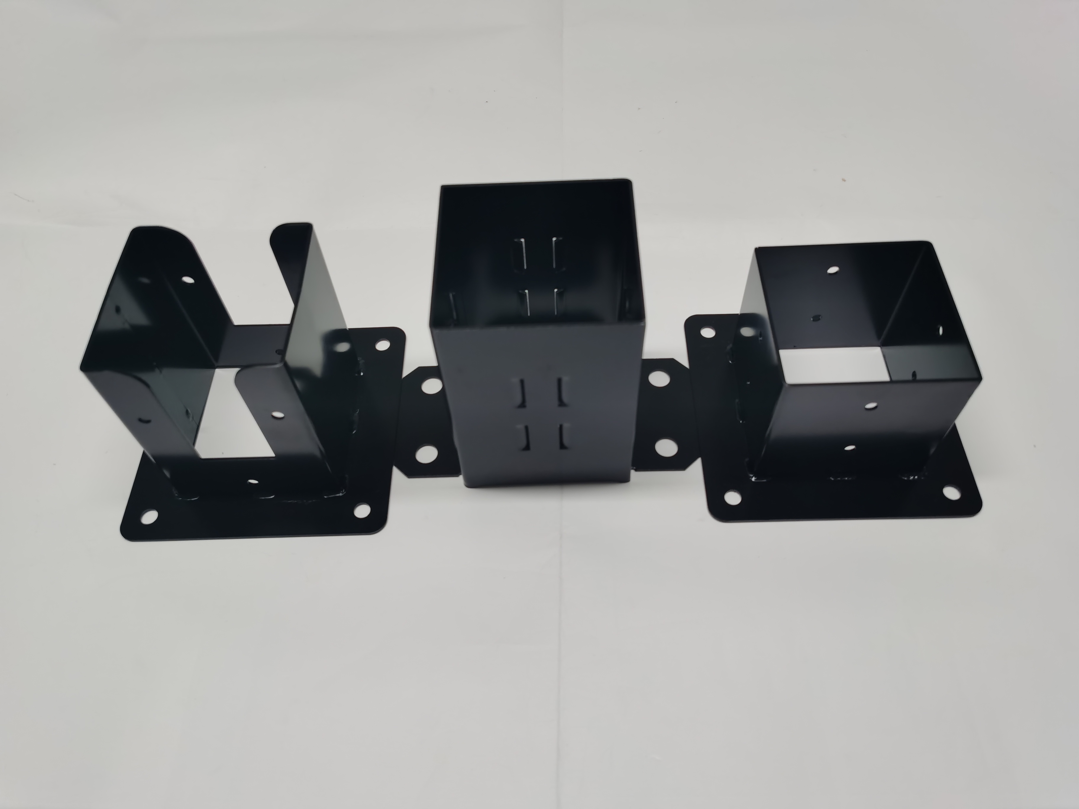 Standard Single-side Bracket Outdoors Design Space Saving Wood Post Base Metal Brackets