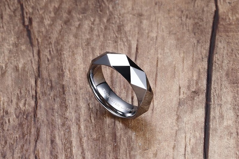 Men's 6mm High Polished Finish Gold Silver Rose Gold Diamond Cut Faceted Tungsten Carbide Ring Wedding Promise Ring