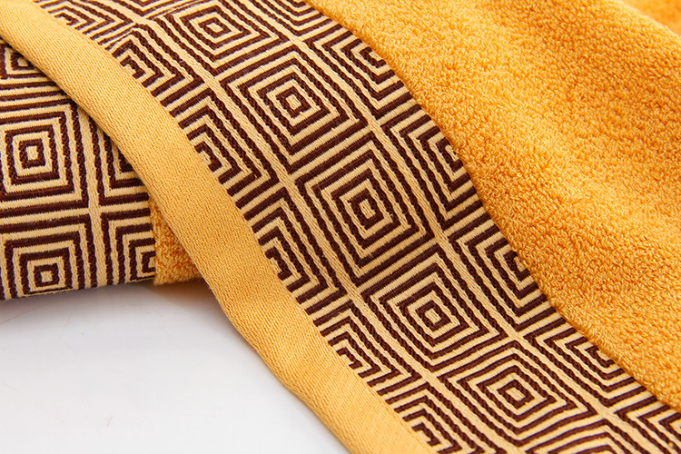 Ultra Soft Bamboo Cotton Hotel Towels Customized for Adults Woven Solid Color