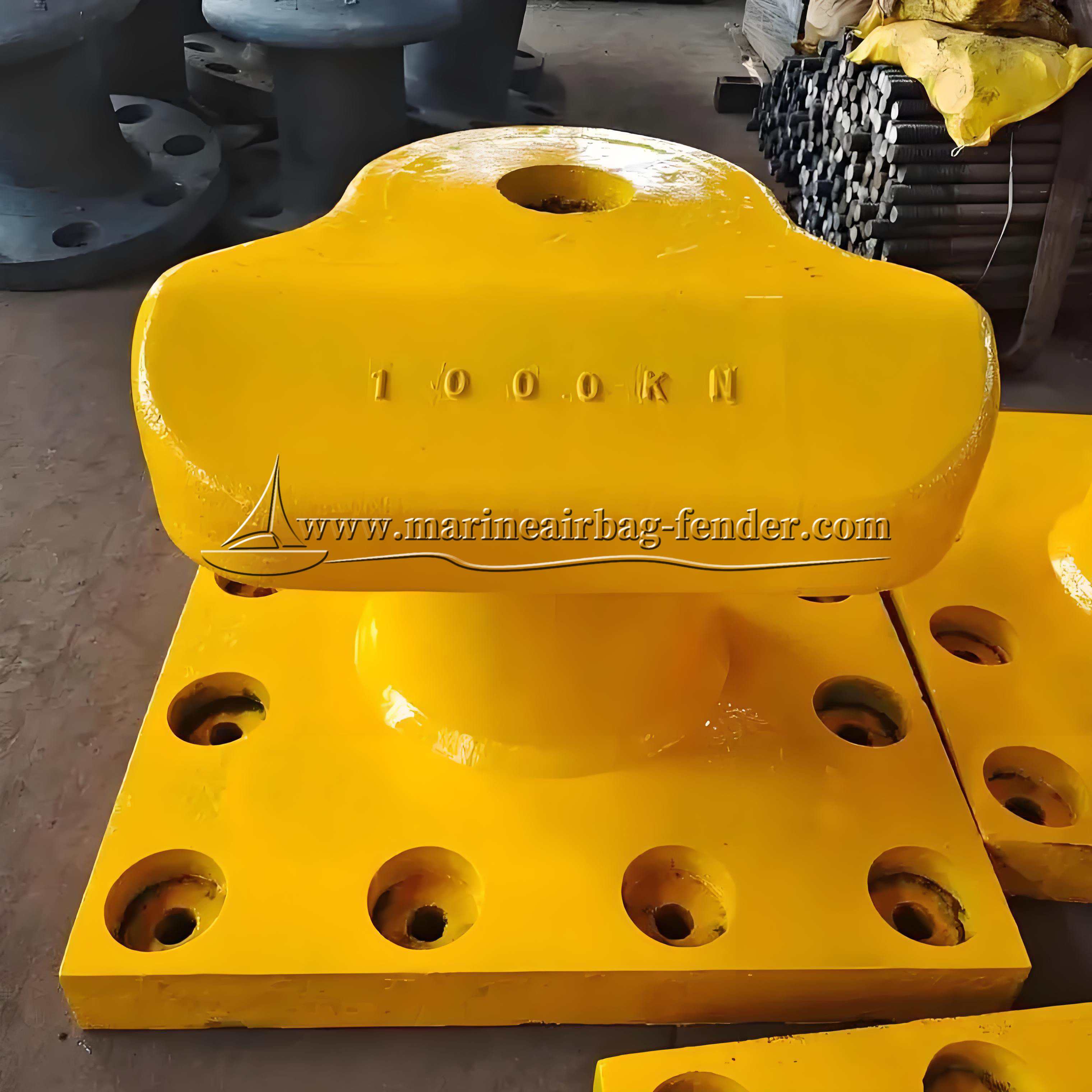 Painted Steel Ship / Boat Bollard Anti Corrosion For Marine Docks