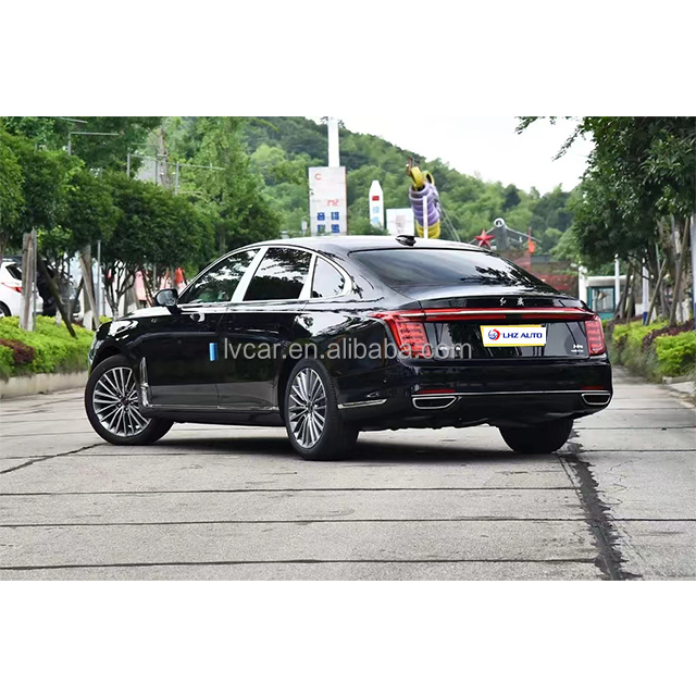 185kW Maximum Power HongQi H9 Popular Chinese Car with Left-Hand Drive and Fuel Power