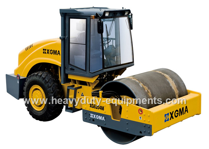 Road roller XG6204M 20T with two independent brake systems for the sake of safety
