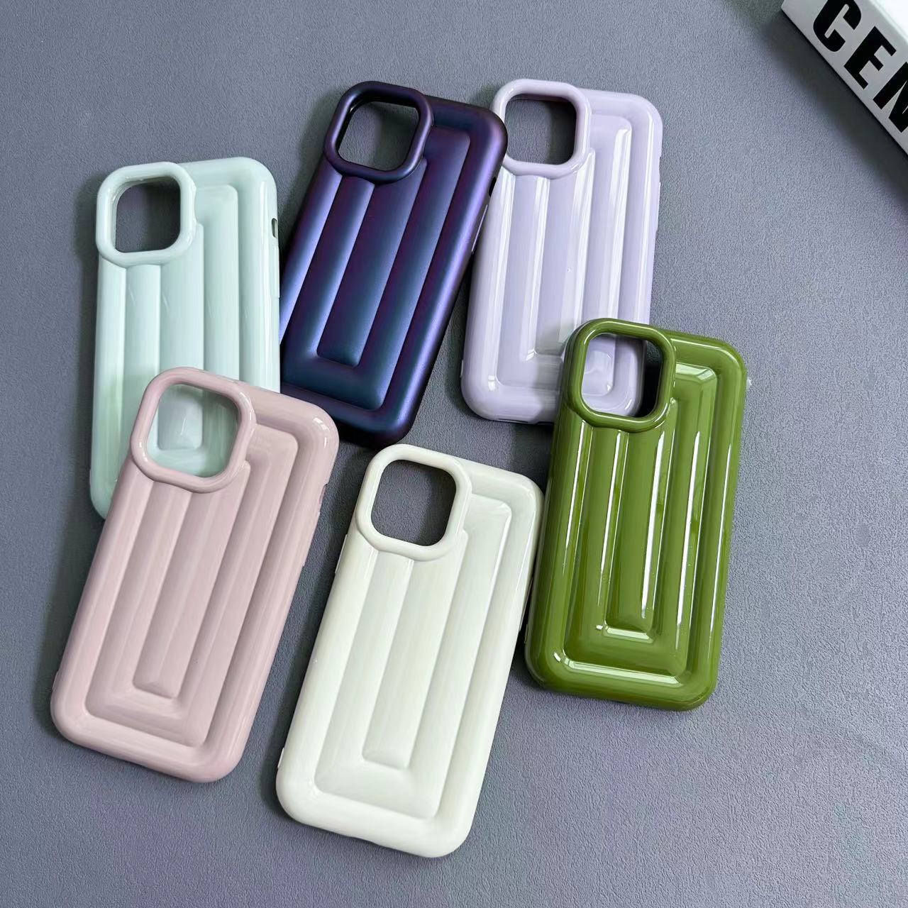 Support Wireless Charge TPU Suitcase Designer Women Luxury Mobile Cases for iPhone 14