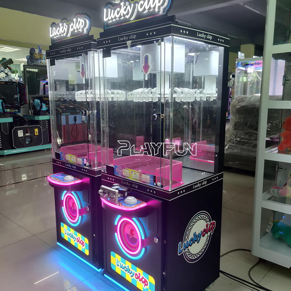 Brazil Popular Arcade Clip Mini Game Machine Lucky Clip Prize Machine 24 Clips Coin Operated Machine