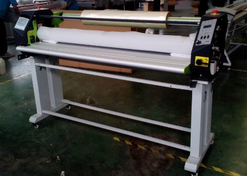 Single Side Hot Paper Lamination Machine 2200 W With Infrared Heating Way