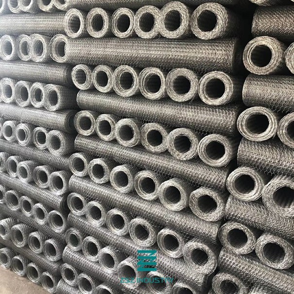 Stone Cages Hexagonal Wire Netting PVC Coated Gabion Box Silver Color