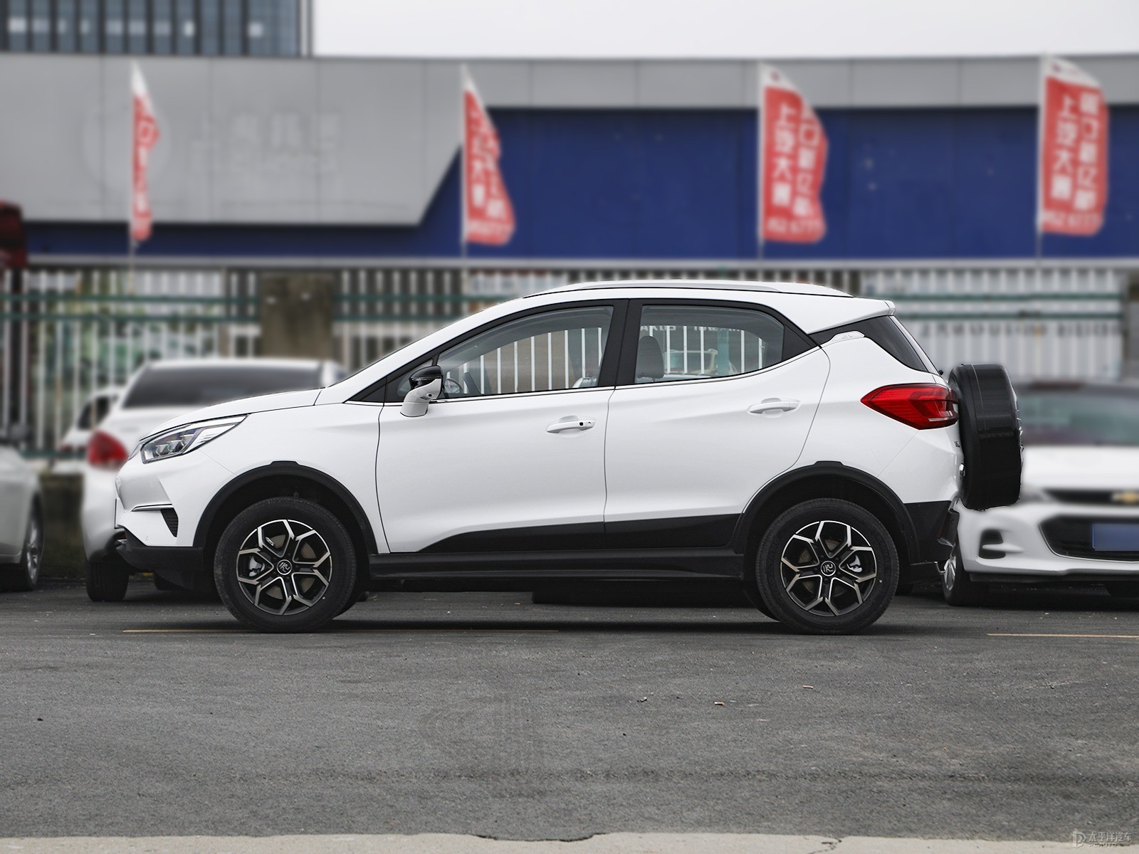 Hot-selling New Energy Ev Four Wheels Car Made In China With Lower Price Byd Yuan Used Cars