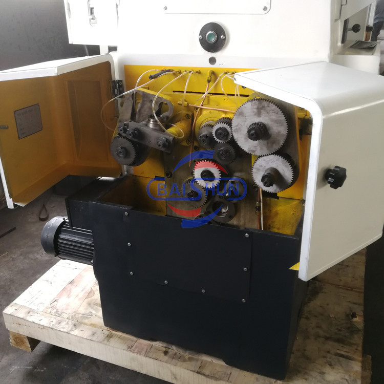 Small Gear Hobbing Machine Y3150H Y3180H Worm Gear Cutting