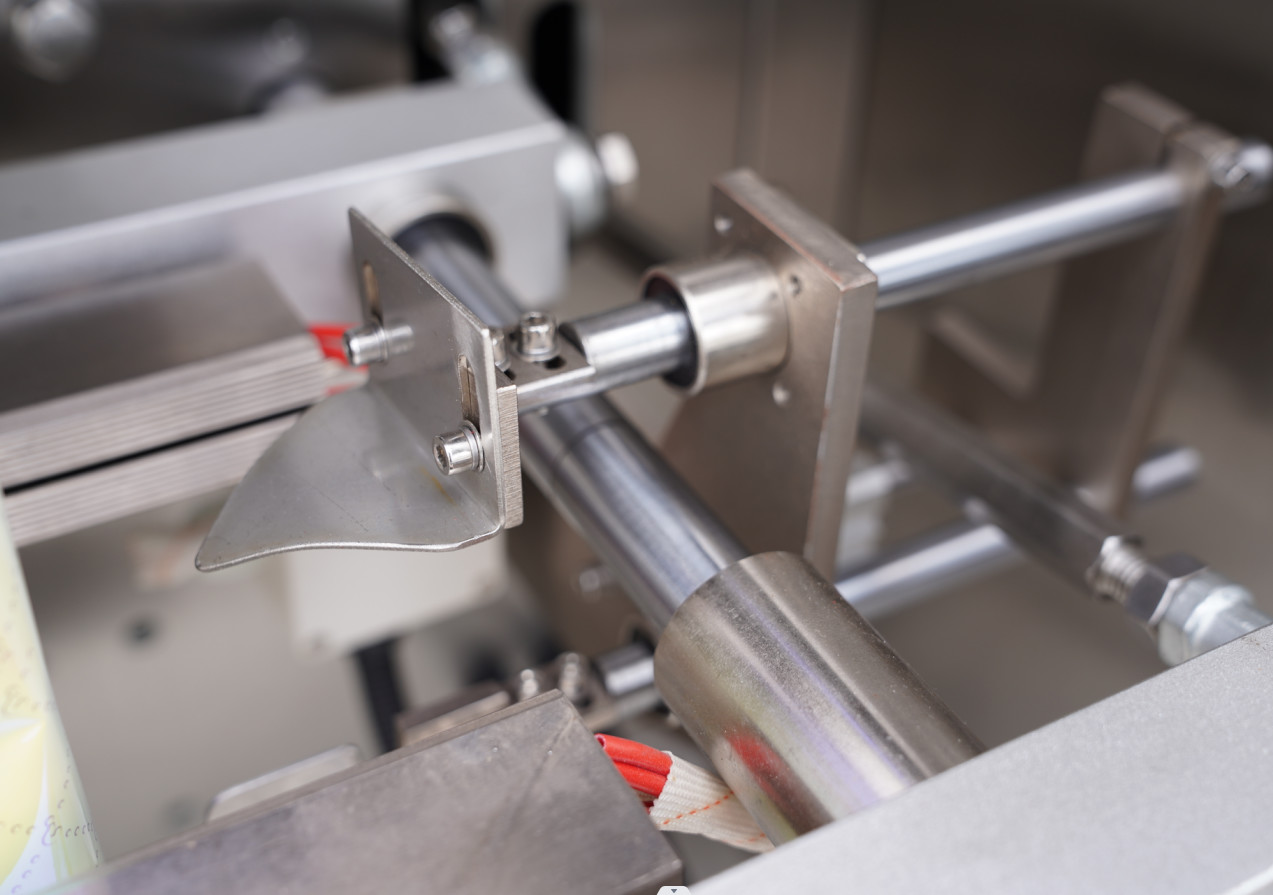 Automatic Liquid Packaging Machine Light Soy Sauce Soy Sauce Packaging Machine 304 Stainless Steel Packaging Machine