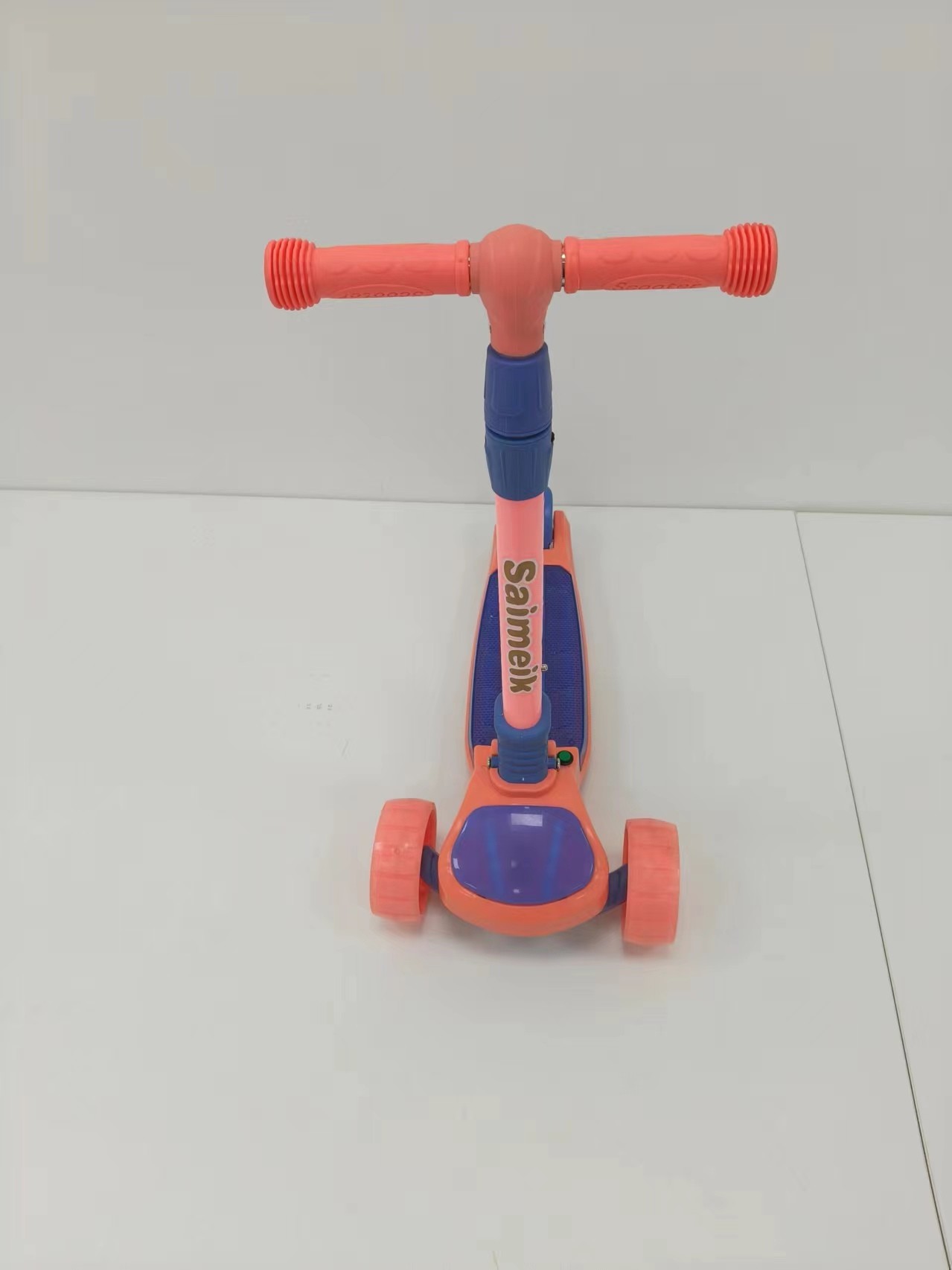 Kids EN 71 Popular Design 3 Wheel Kick Scooters For Child / European