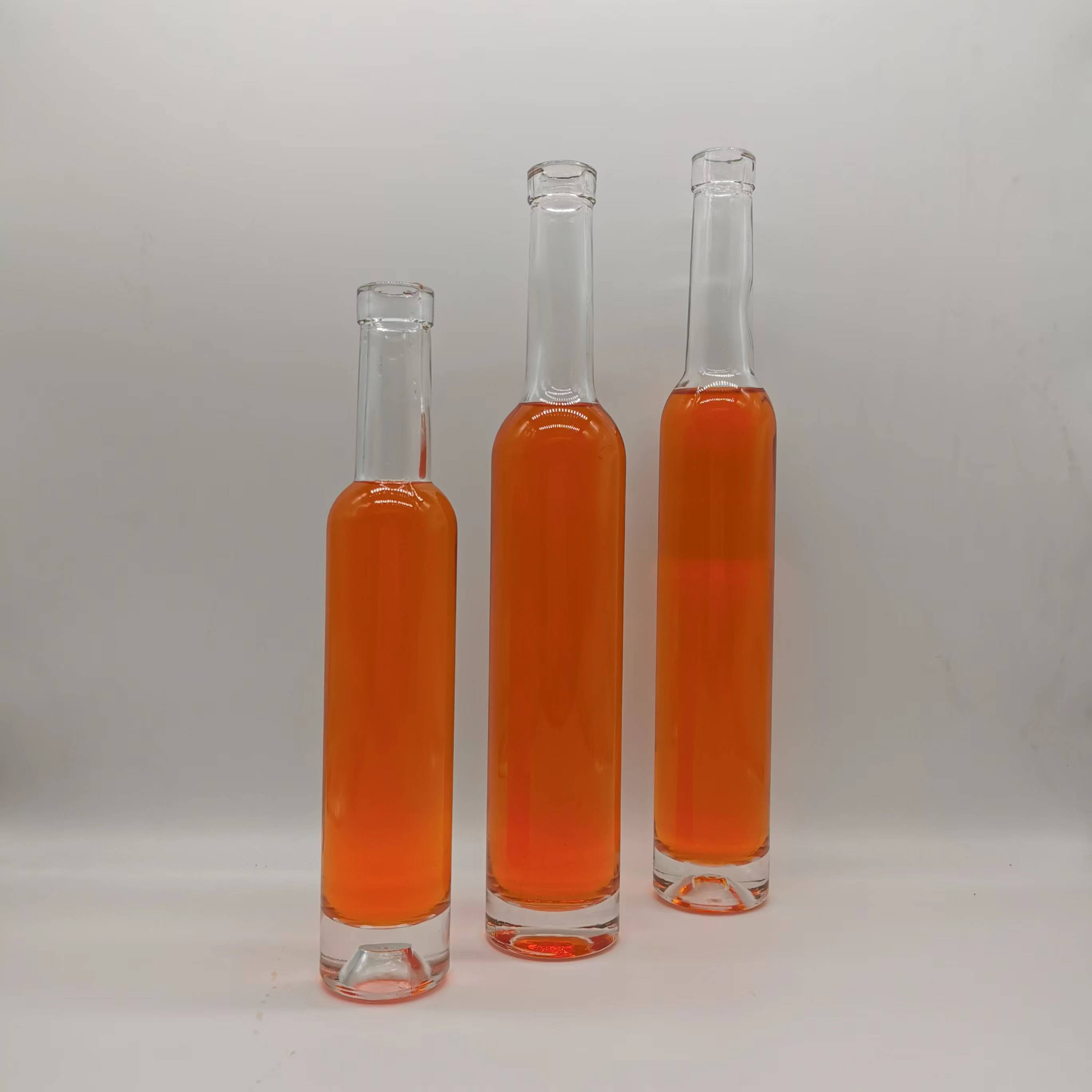 Delicate Appearance Tall Glass Bottle for Whisky Liquor Super Flint Glass Material
