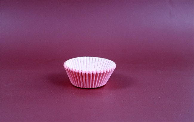 Pink Cupcake Liners in Standard Size Swedish Paper Baking Cups OEM Service Accepted