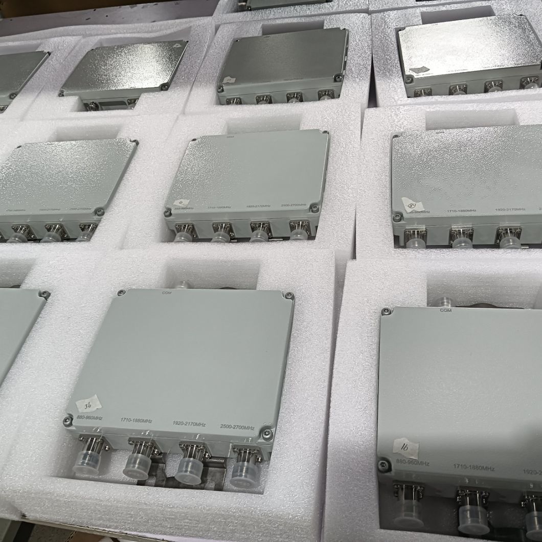 RF Indoor White Diplexer 2in 2out 1710-1880 1920-2170 2300-2400 2500-2700MHz N-Female Diplexer Quad-Band Combiner