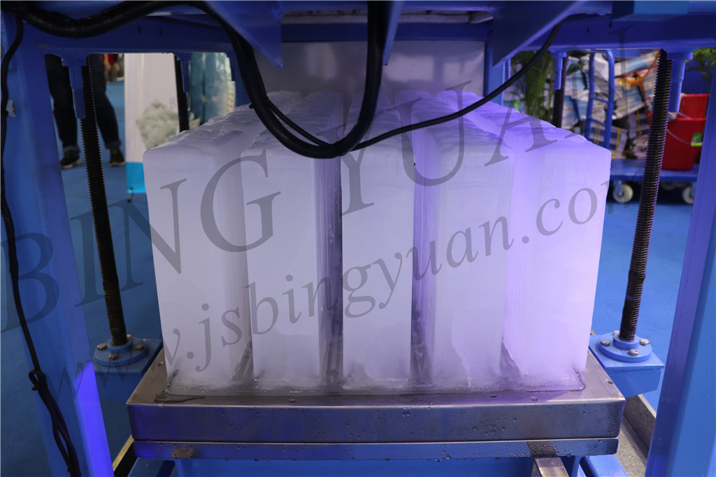 Water Cooling 50KG 220V Block Ice Maker Machine , 3 Ton Ice Machine