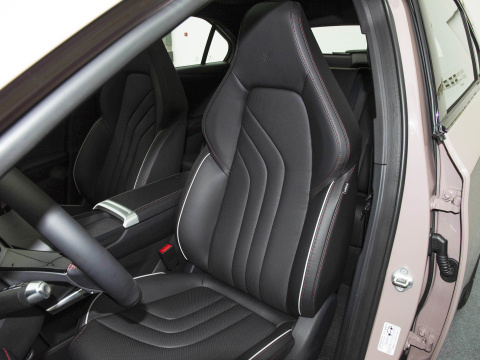 Small SUV Pure Electric Motor Power SUV NETA X Electric SUV 500km EV Range 4619*1860*1628 L*W*H mm 2023.10 Launch