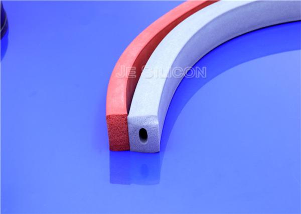 Heat / Fuel Resistant Silicone Sponge Rubber Strips High Pressure Flexible