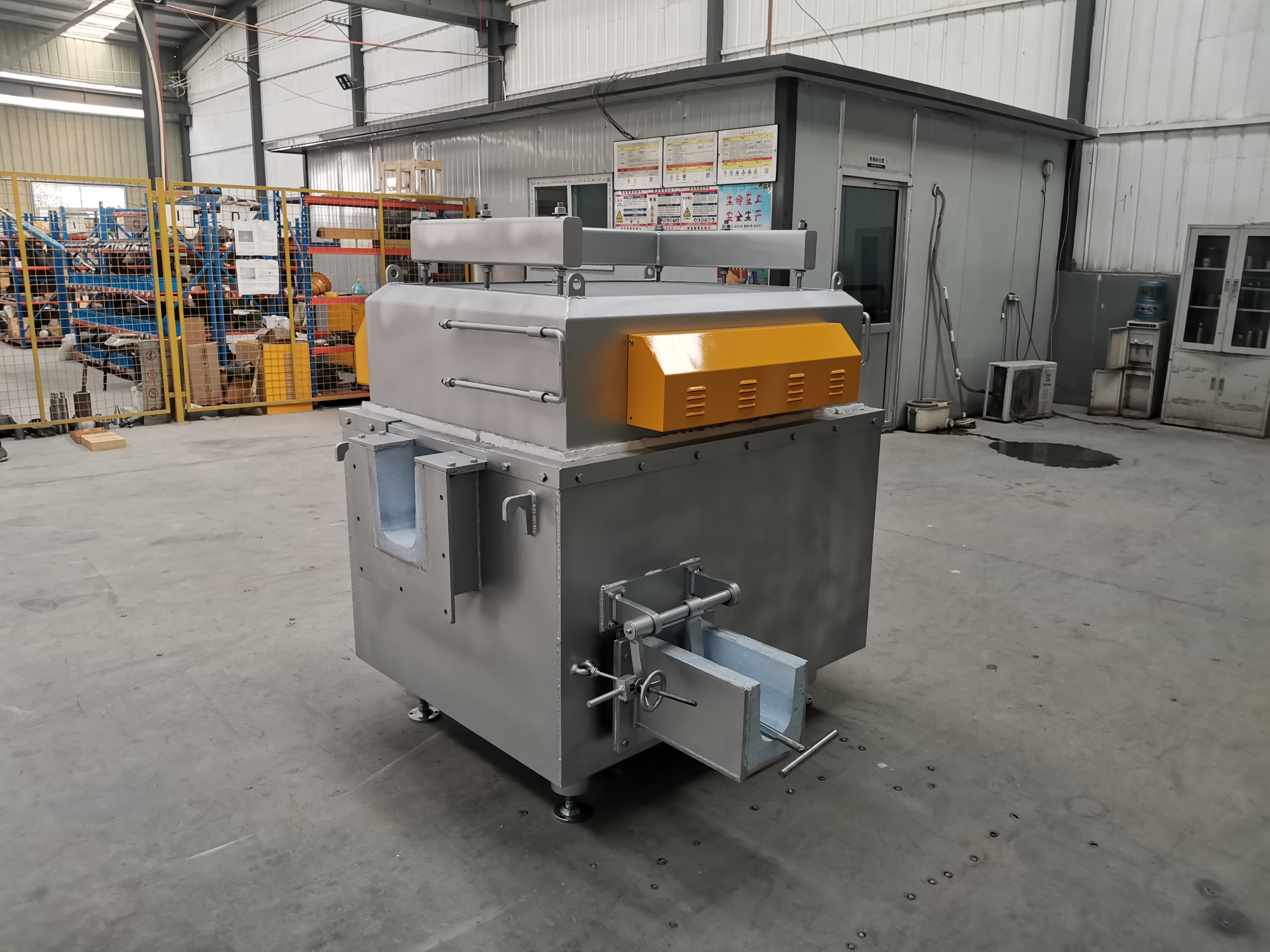 Molten aluminium filtration Adjustable filtration accuracy CFB Plate Type Filtration Box