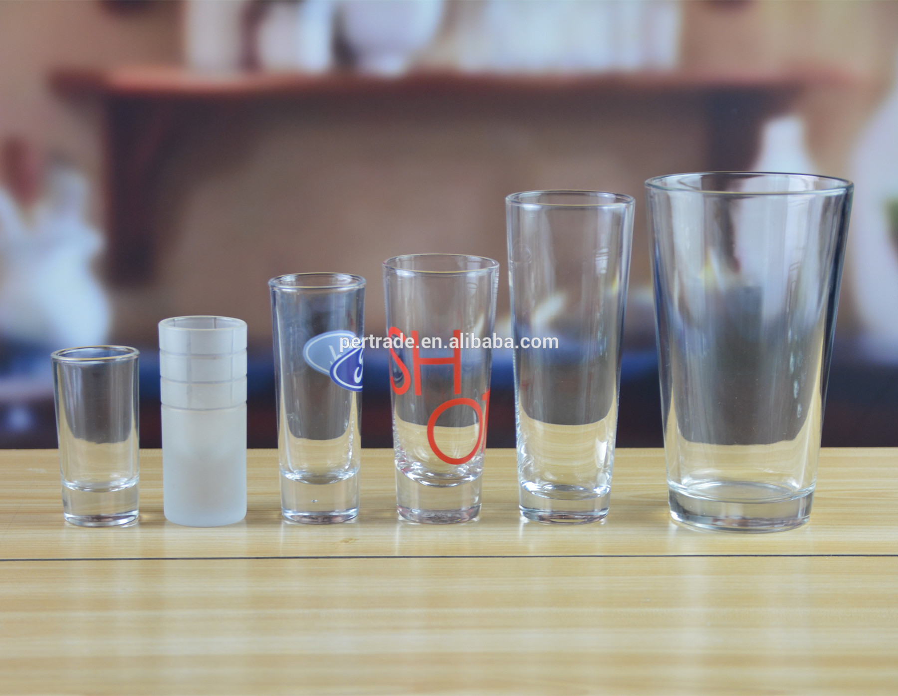 High White Glass Customized Color Logo Tequila Shot Glass , Crystal Shot Glasses