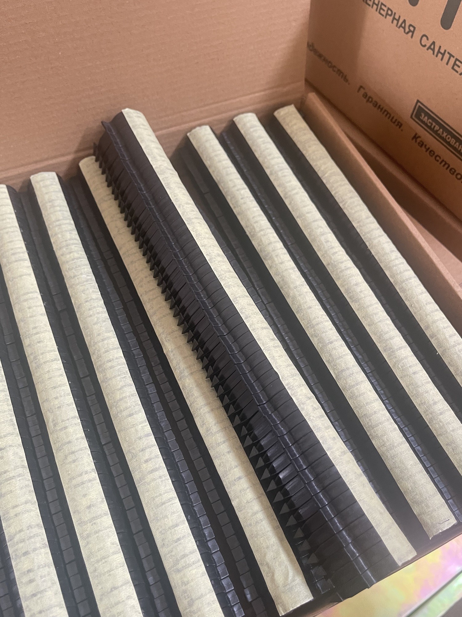 Nylon / Aluminum Underfloor Heating Tool 1.3kg Manual operating