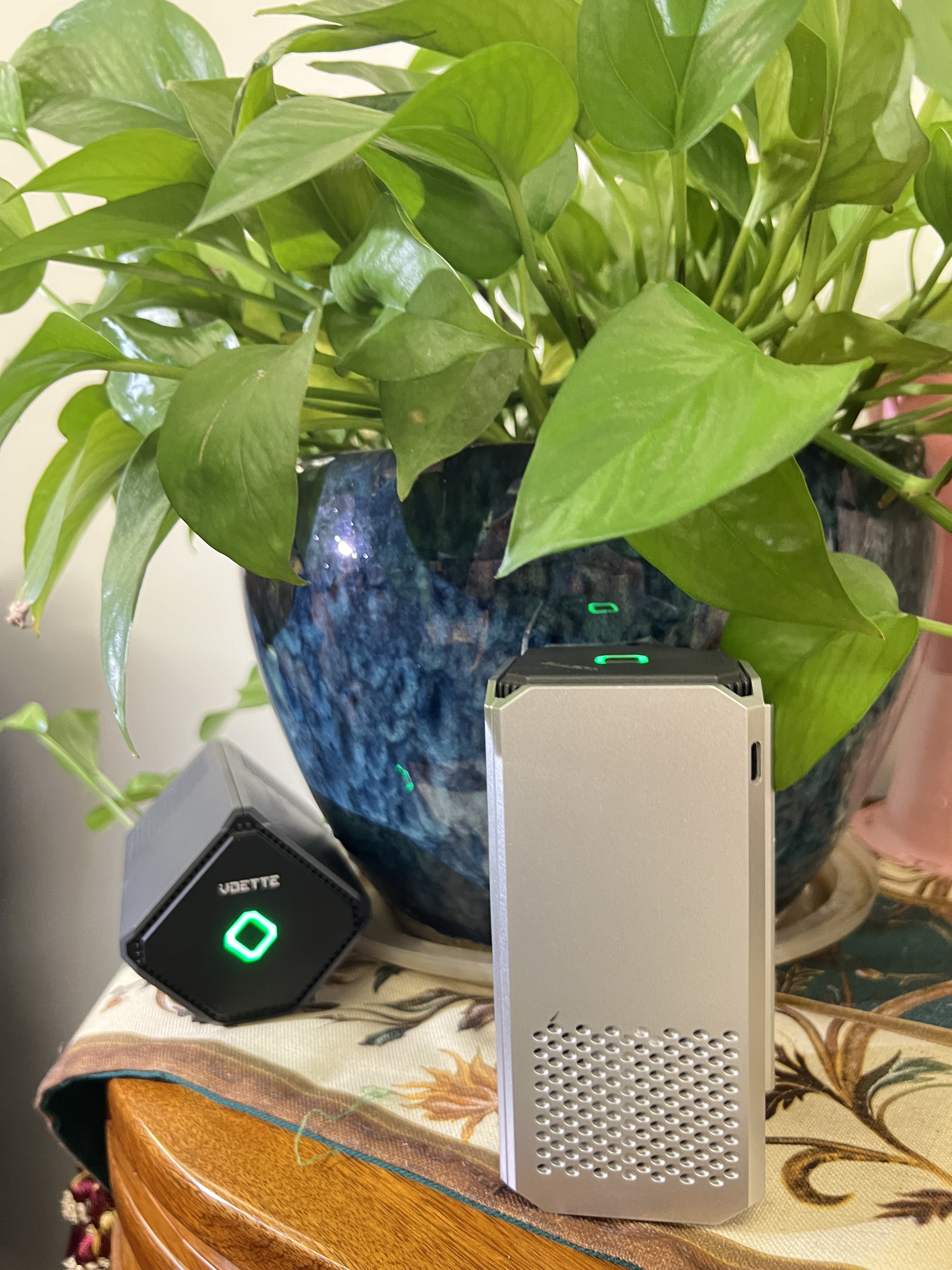 Powerful and Portable Car Air Purifier for Clean and Healthy In-Car Environment