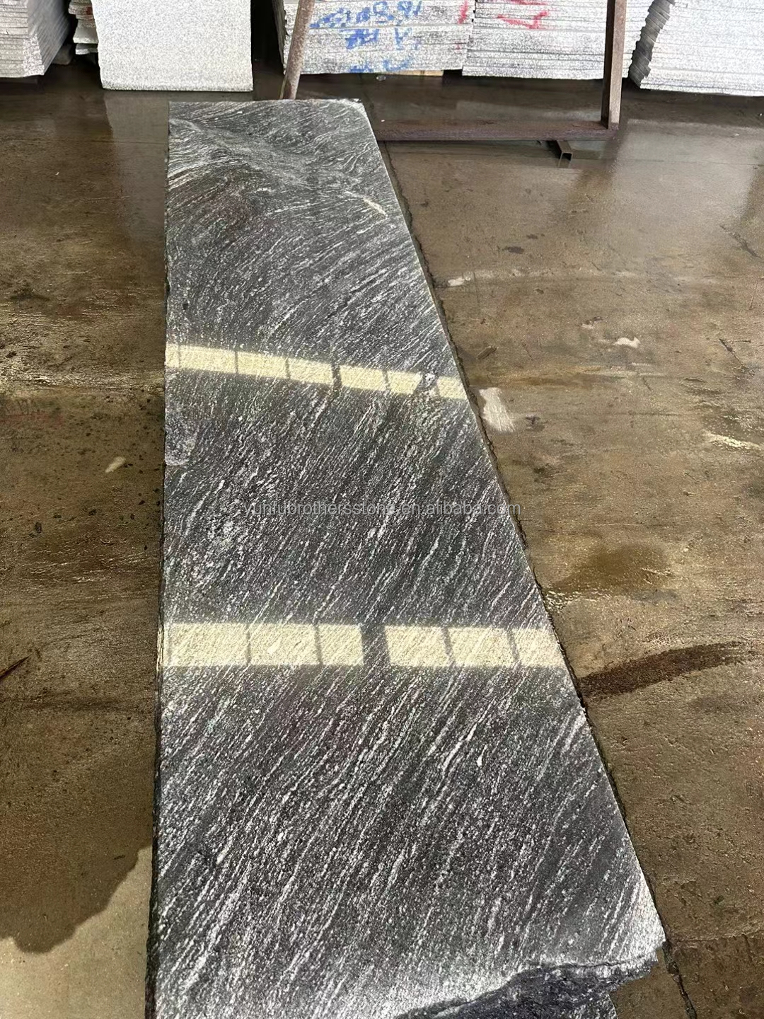 Modern Hotel Matt Surface Finishing Natural Stone Dark Grey Granite with White Veins Stair