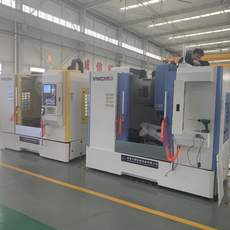 3 Axis 4 Axis 5axis High Speed Universal Cnc Vertical Milling Center Machine