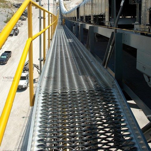 Thickness 2.0-4.0mm Grip Strut Plank Grating Diamond Plank Grating Slip Resistance