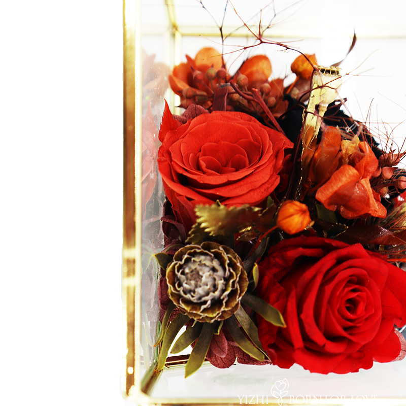 446g 16.5*15*14CM Glass Dome Rose For Valentine'S Day