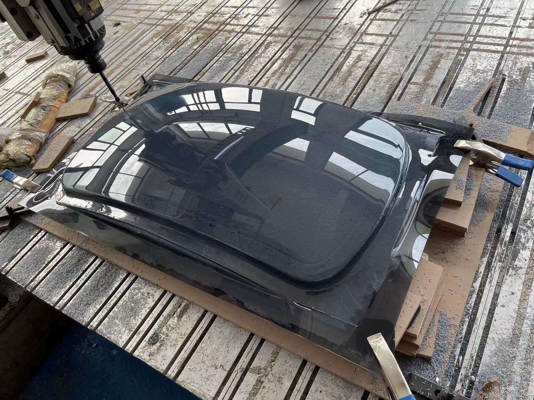 Custom Vacuum Forming Plastic Parts for Vehicle Roof Cover and Car Inner/Outer Accessories/Components by Moulding Service