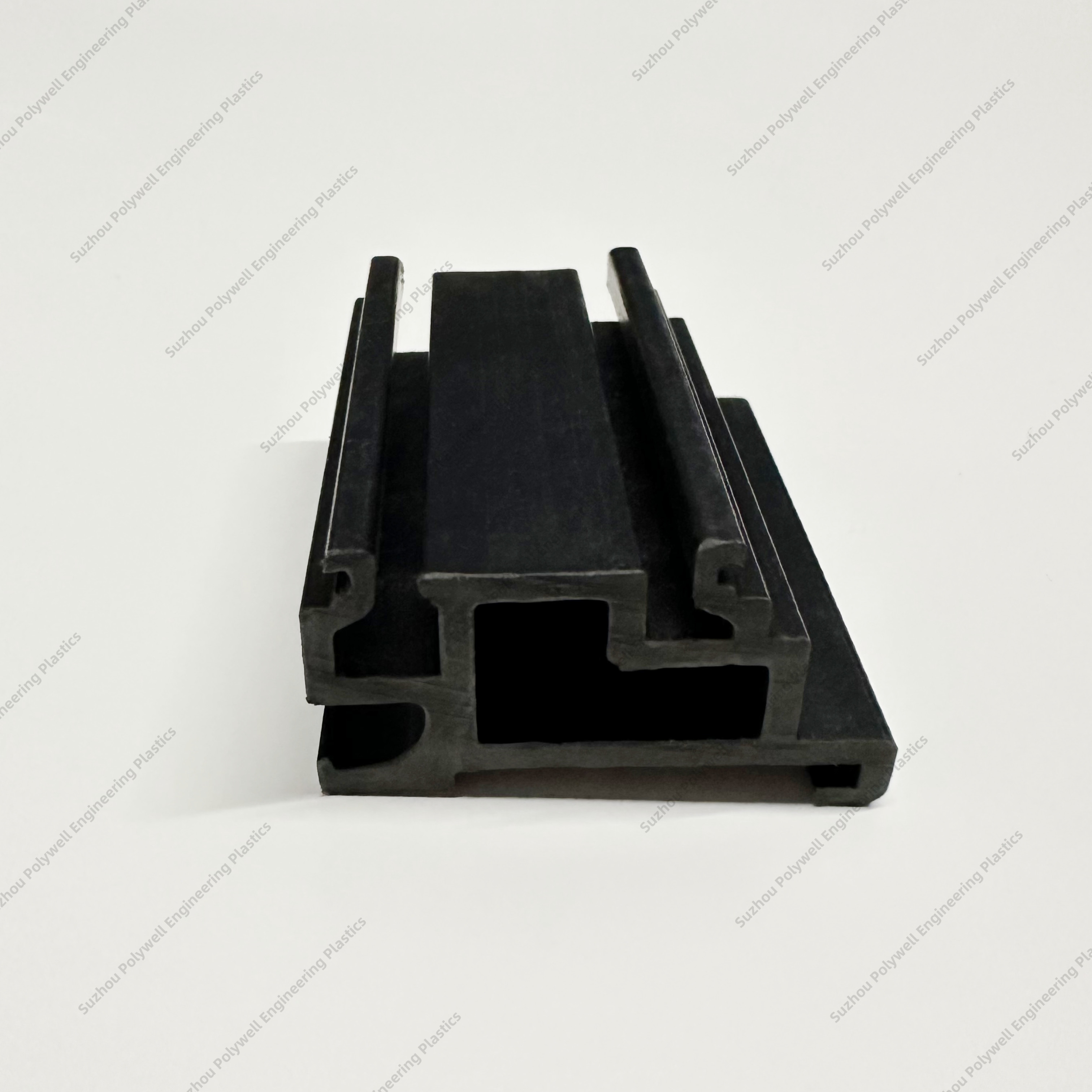 Extrusion Grade Glass Fiber Reinforced Nylon 66 Polyamide PA66 GF25 Granules Good Wear Resistance