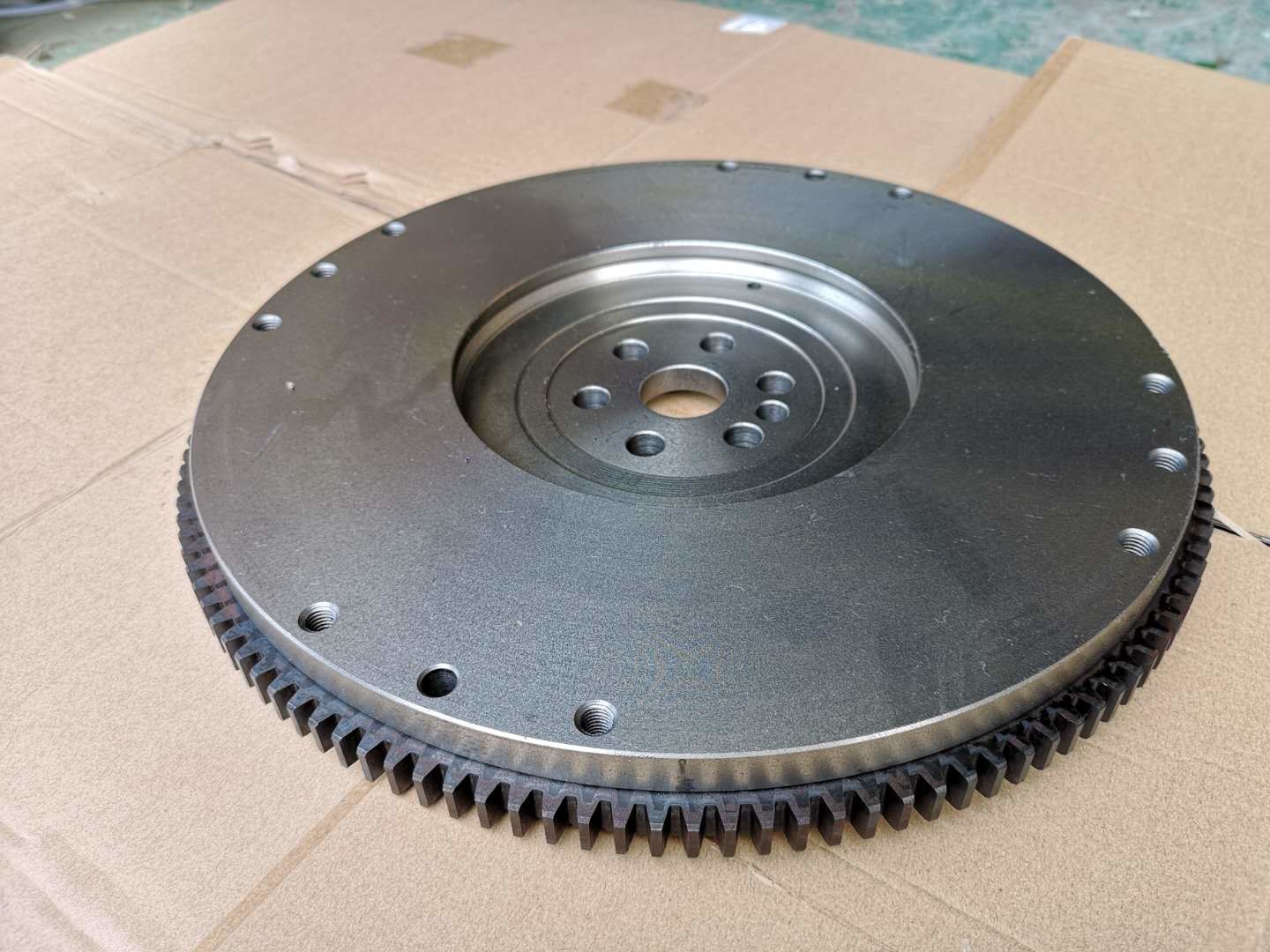 Old Model Truck 4BD1 300mm ISUZU Flywheel 4 Cylinders Diesel Engine 8943430531