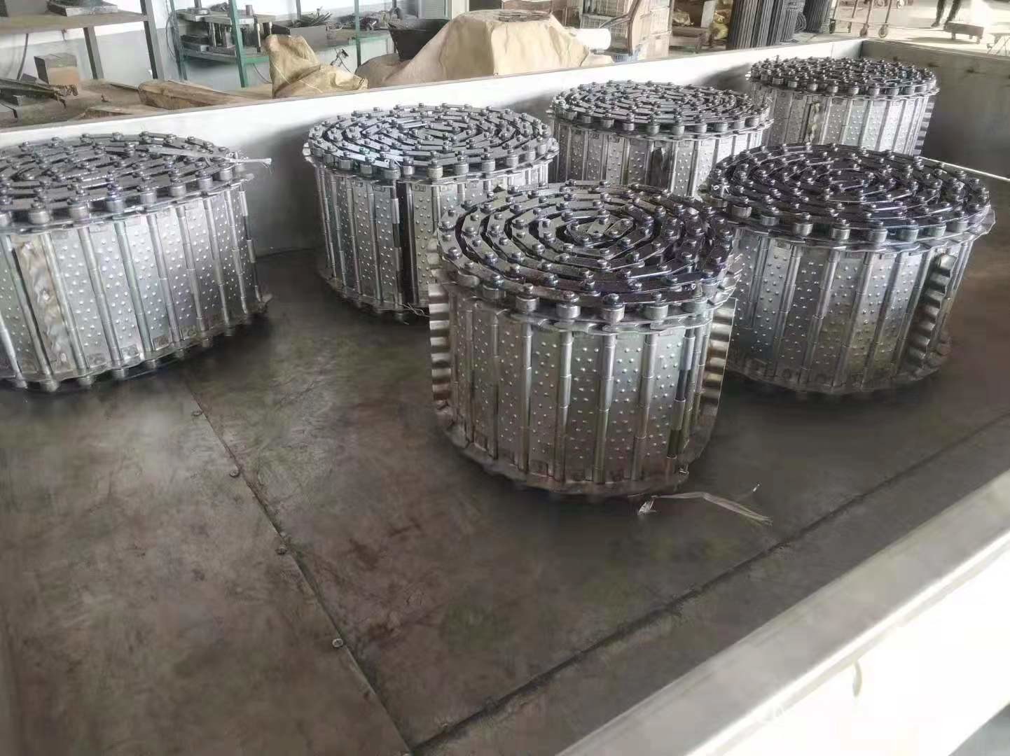 Food Grade Chain Mesh Conveyor Belt , Stainless Conveyor Belt To Conveying Products