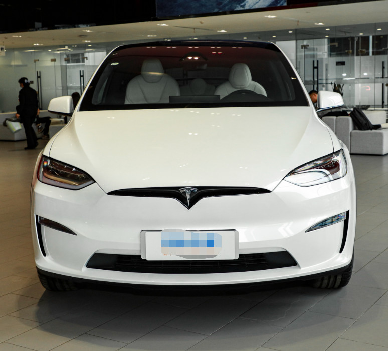 Tesla Model X Double Motors All-Wheel-Drive Version 700KM Ternary lithium battery SUV