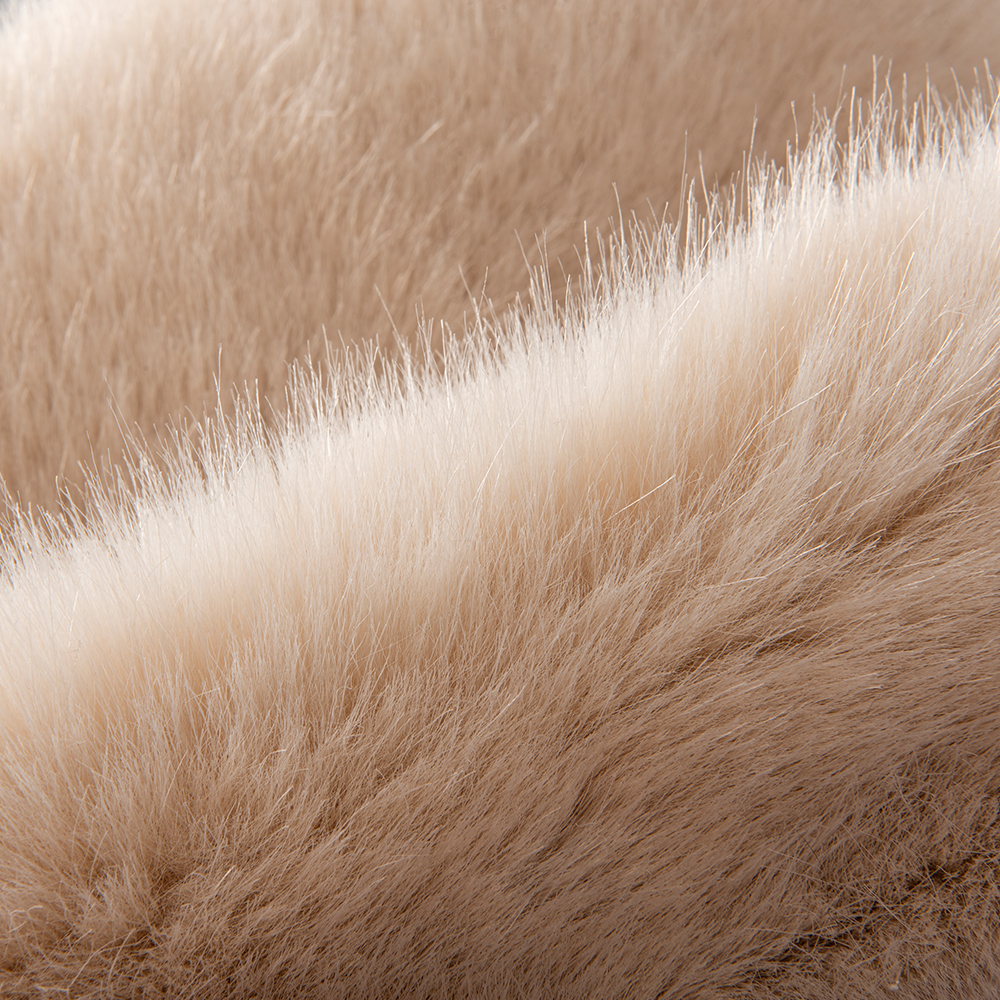 Custom Color 100% Polyester Long Hair Faux Fur Fabric with Very Soft Hand Feeling