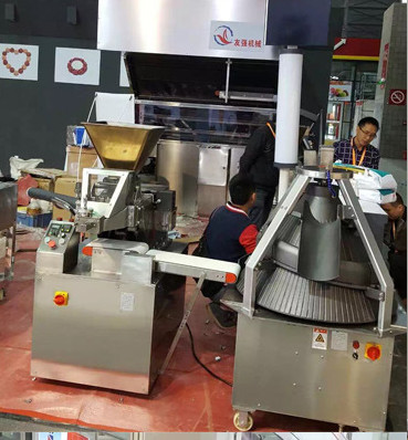 Hot Dog Dough Divider Rounder Heavy Duty Continuous Automatic Bun Divider 10-500g 7600pcs/H