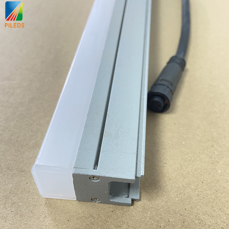 2M RGB Led Pixel Bar Light With SMD 5050 LEDs DMX512/SPI Control Mode And 270° Beam Angle