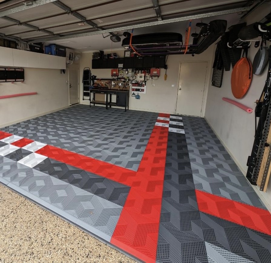 Indoor And Outdoor Plastic Garage Tiles Garage Flooring Mats Interlocking