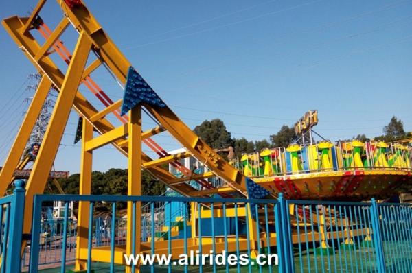 Amusement theme park attractions mega disco flying UFO rides amusement rides for