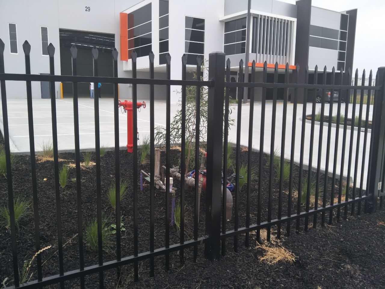 Powder Coating Black Garrison Metal Security Fence Panels2.1MX2.4M Rails 40mm