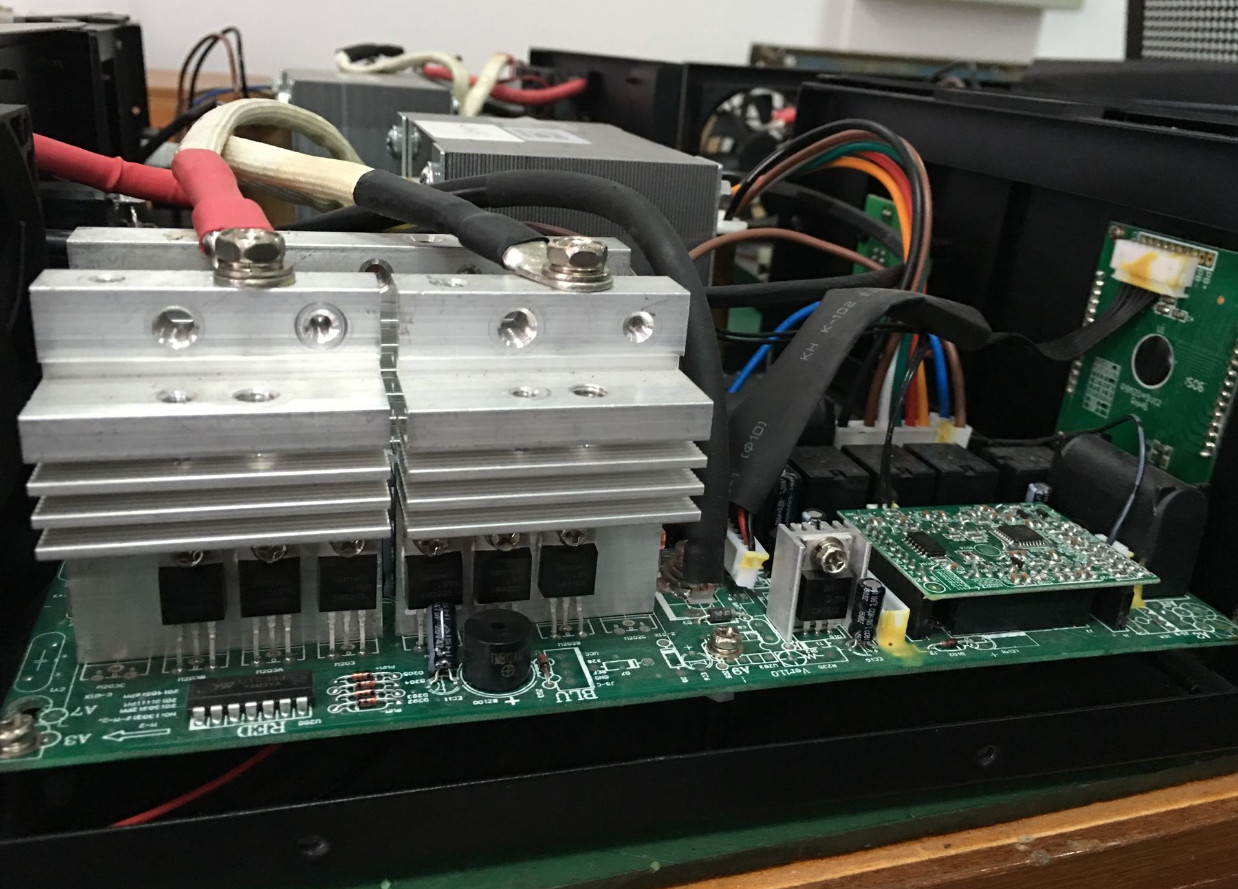 LCD Display Power Inverter Home Depot 2000 Watt With CE / RoHS / ISO Approval