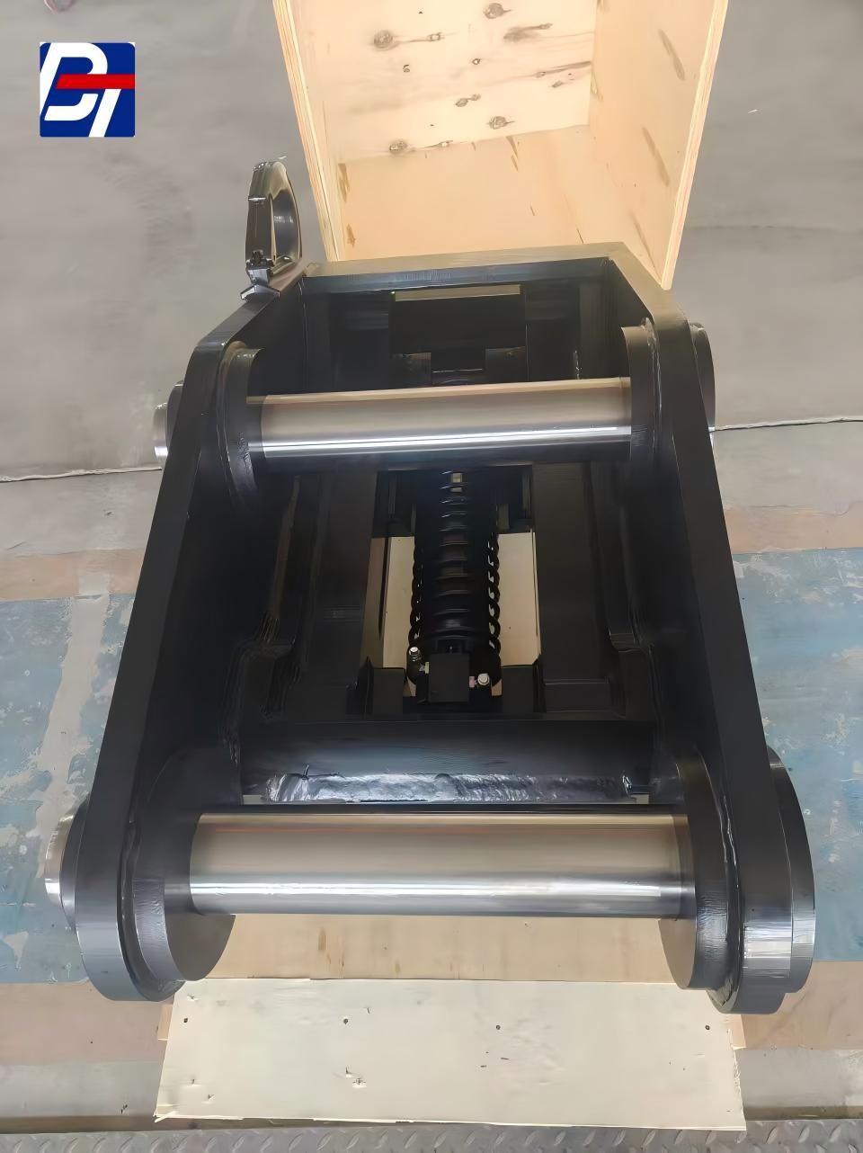 Flat Push Quick Coupler for Hydraulic Breakers with Quick Connect Function