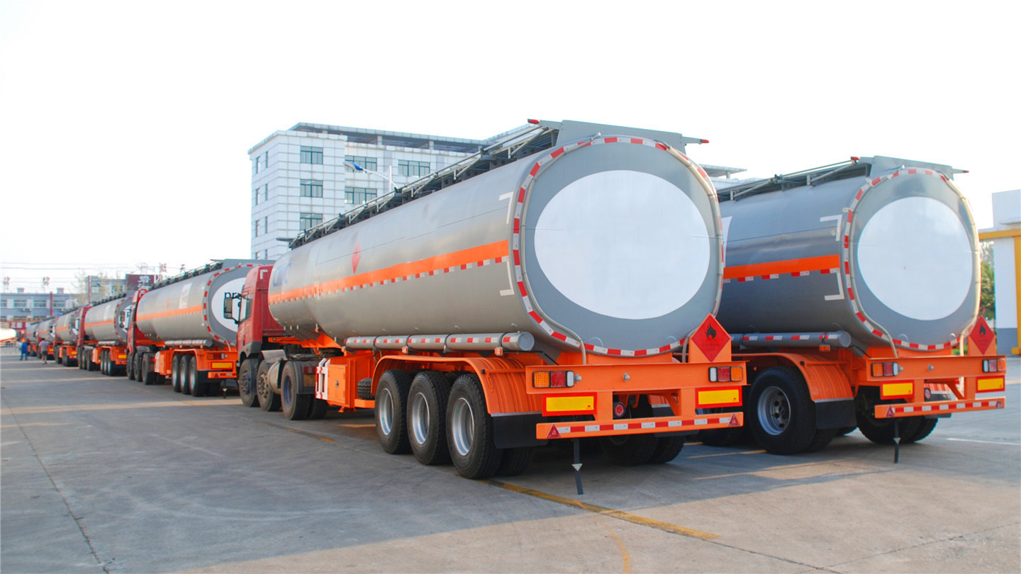 54000 Liters Fuel Tanker Trailer with Multi Compartments and 3 Axles in Ghana at Best
